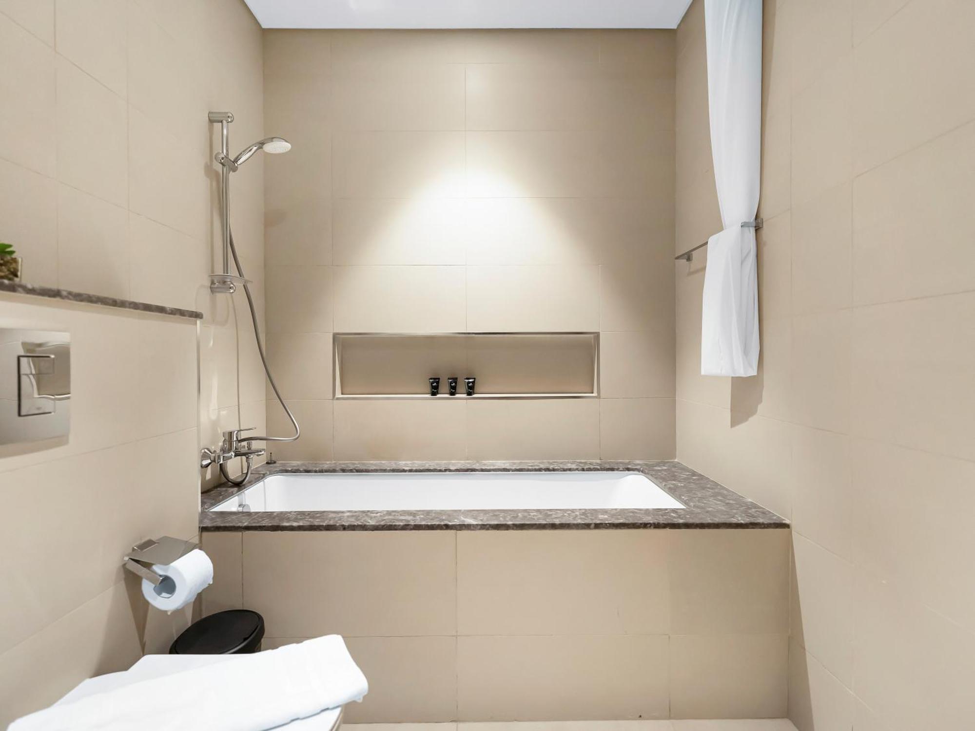 Chic 1br In Downtown Dubai-direct Access To Mall Apartment