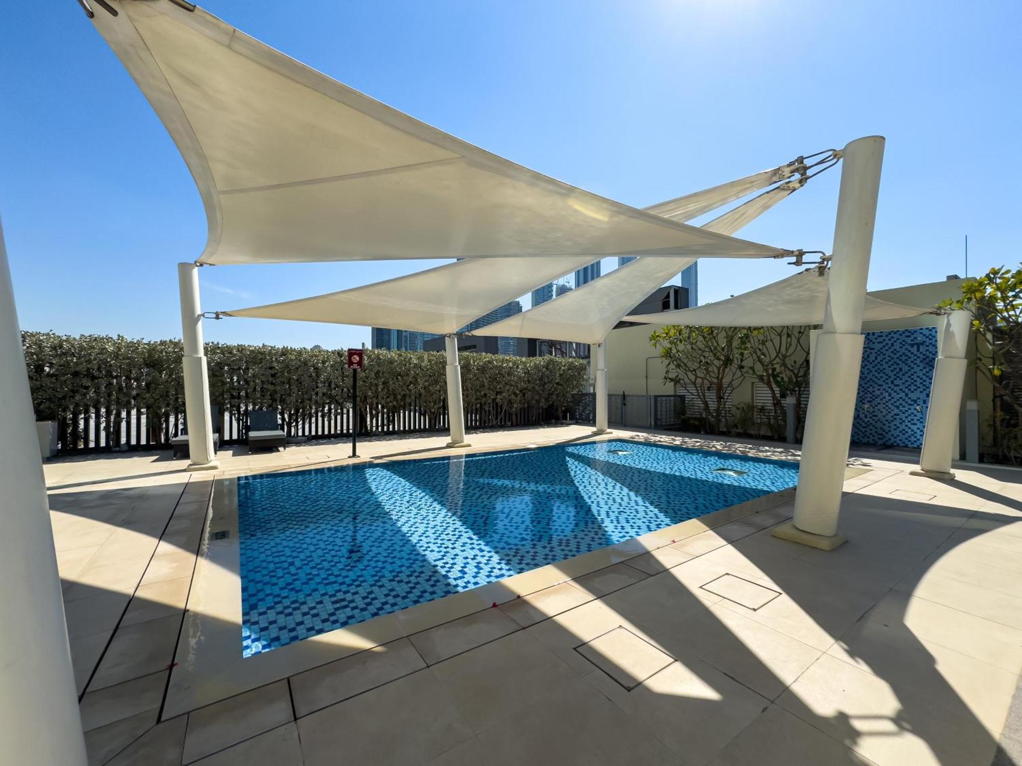 Apartment Chic 1br In Downtown Dubai-direct Access To Mall